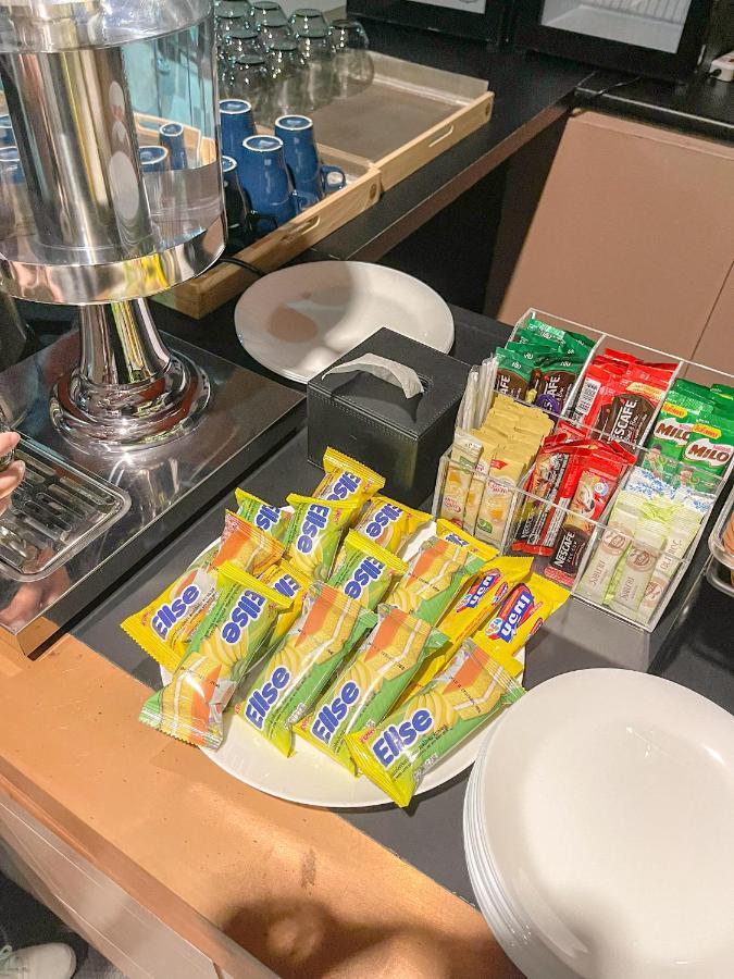 Hotel Z Zpaze 曼谷 外观 照片