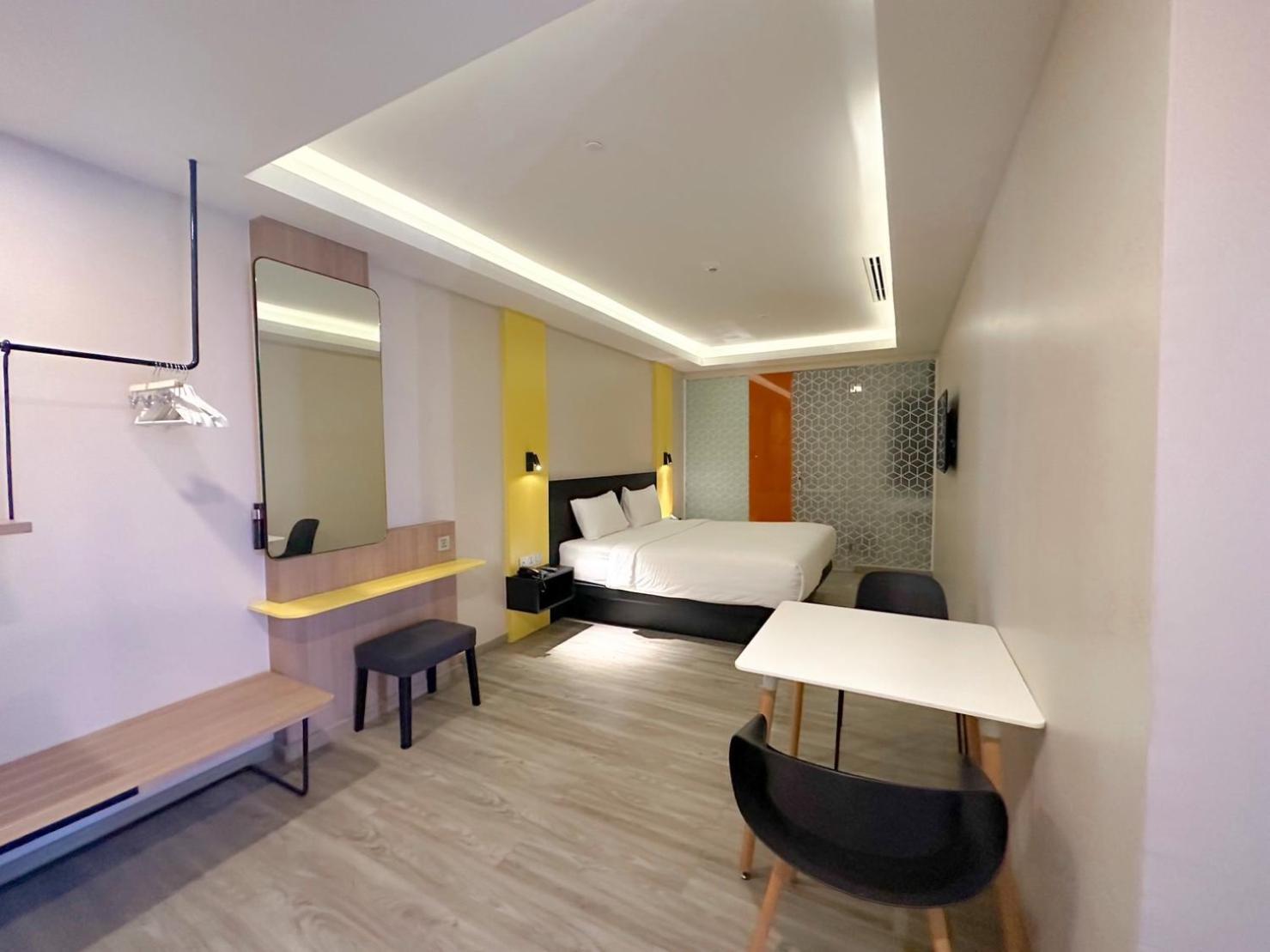 Hotel Z Zpaze 曼谷 外观 照片